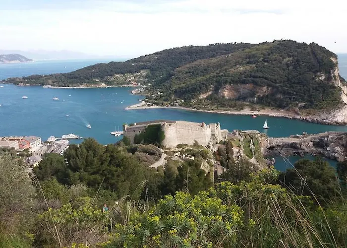 La Calla Rossa Λεβάντο