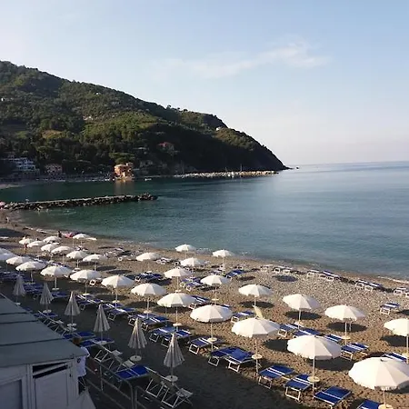 La Calla Rossa Леванто